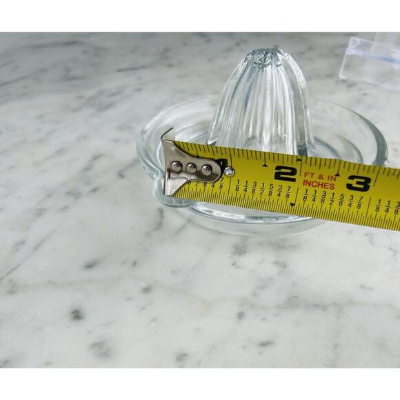 Vintage Clear Glass Juicer w/ Thumb Tab Handled Manual Small Reamer - Picture 7 of 11